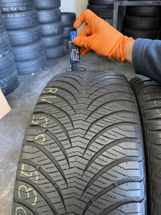 2 anvelope all season 235/55/18 , GoodYear , 5.8 mm