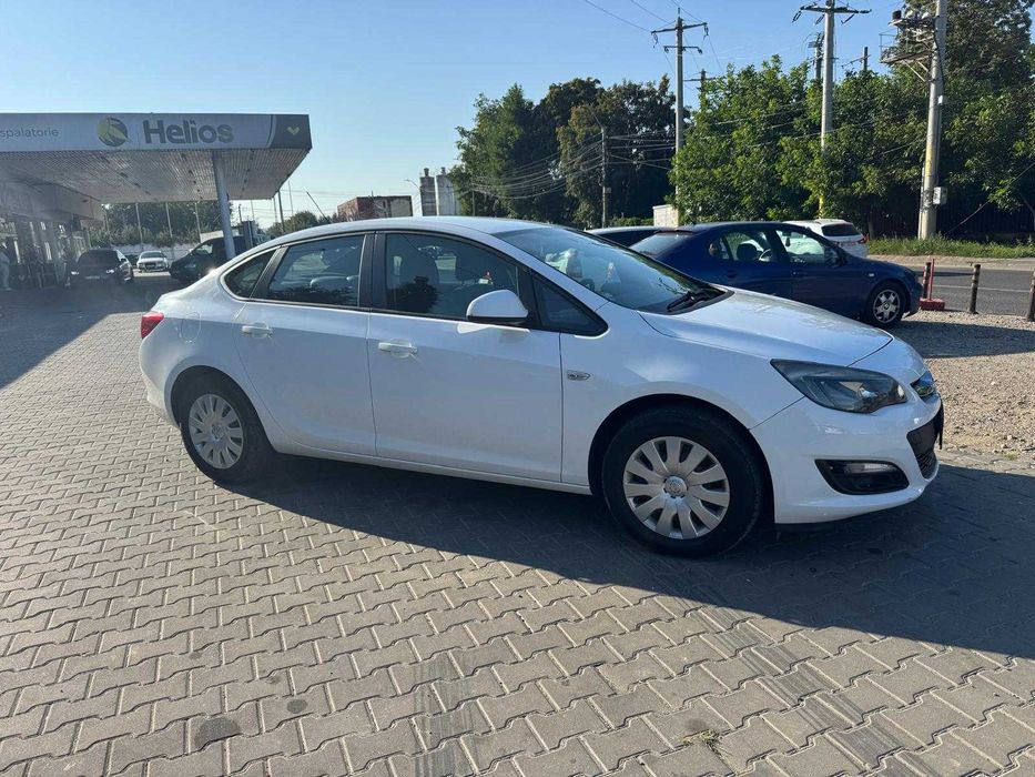 Opel Astra Opel Astra J – 2015 | 1.6 CDTi | 110 CP | Euro 6