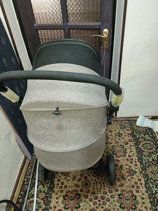 Детская коляска б/у.