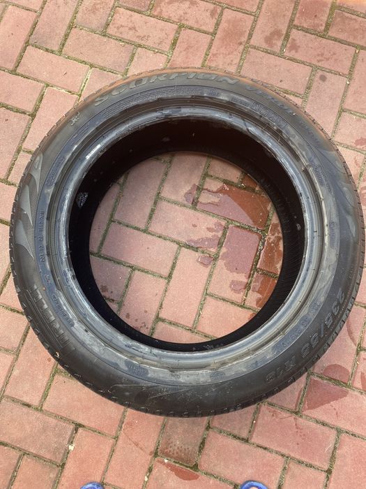 Cauciucuri 235/55 R19 101V  Run Flat