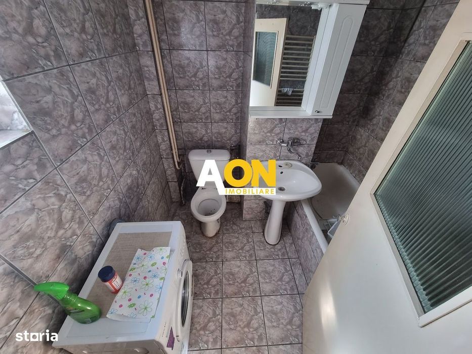 Apartament 3 Camere Decomandat, Zona Cetate