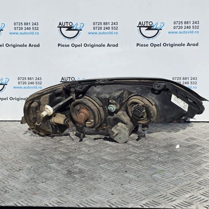 Far stanga fundal crom Opel Astra G