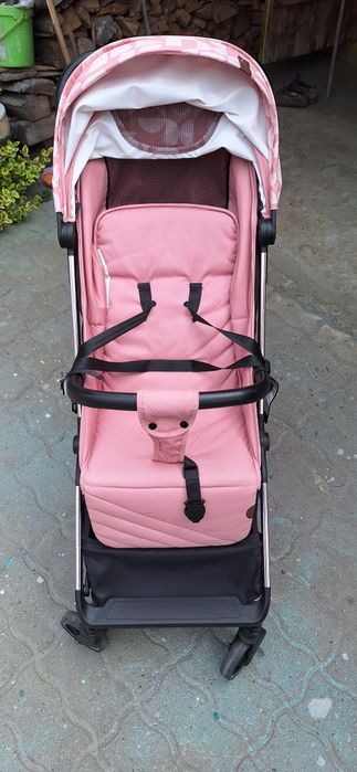 Cărucior Bebeluși. Chipolino Easy Go