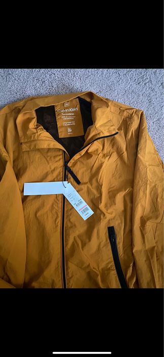 Geci Lacoste si Calvin klein