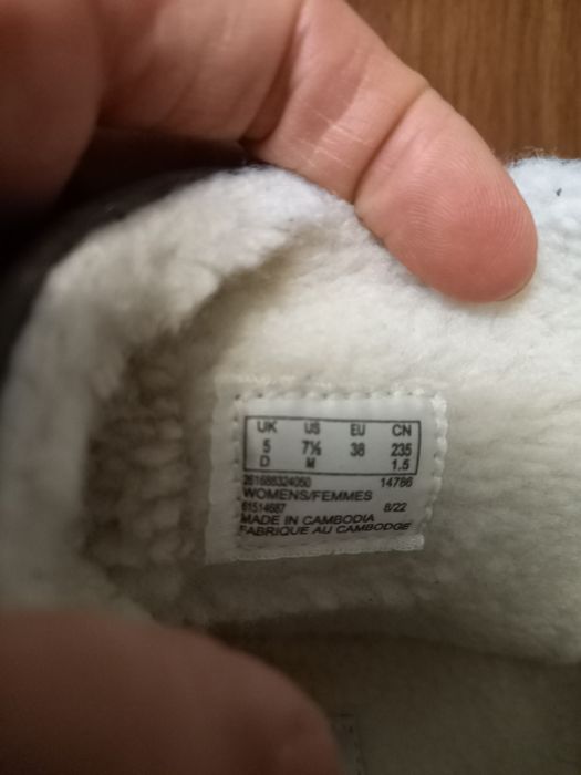 Натуральная , женская обувь