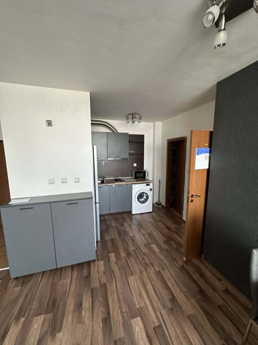 Дава се под наем Двустаен апартамент в Пловдив, Гагарин - 70 кв.м за 430 € - Снимка #6