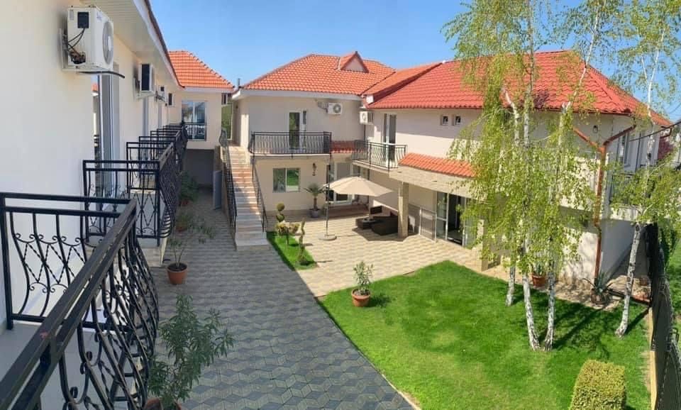 Cazare Costinesti  aproape de Nibiru si la 200m de plaja