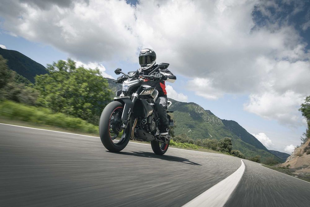 Мотоцикл под заказ CFMOTO 450NK цена под ключ