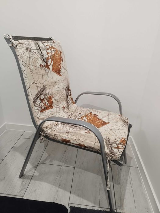 Столове за тераса