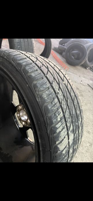 265/35/R22 balon sotiladi