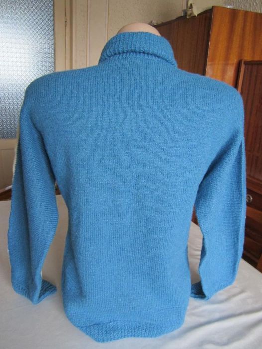 Pulover handmade albastru/alb marime 42/44 + bonus