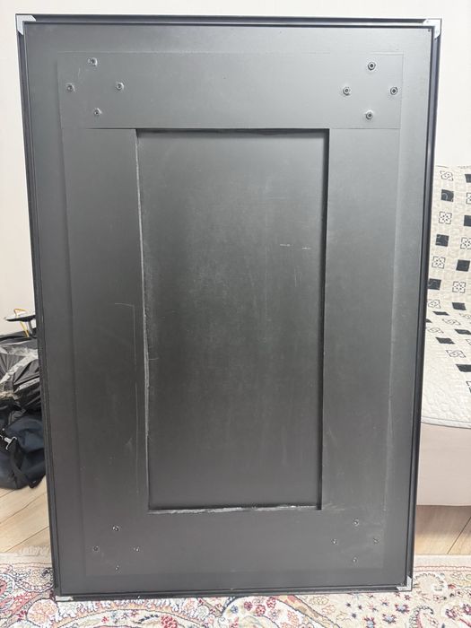 Продам стол новый