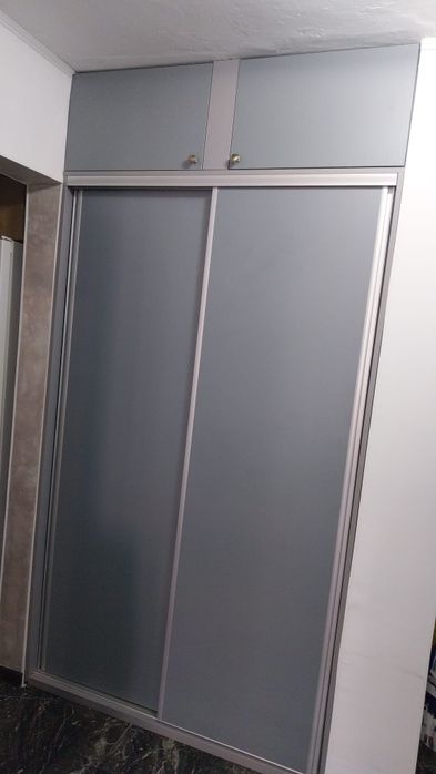 Mobila și instalații sanitare!