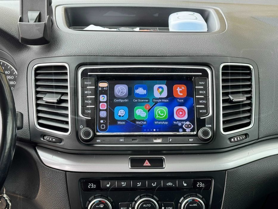 2GB Navigatie Carplay VW Golf Polo Passat CC Tiguan Touran Seat Skoda