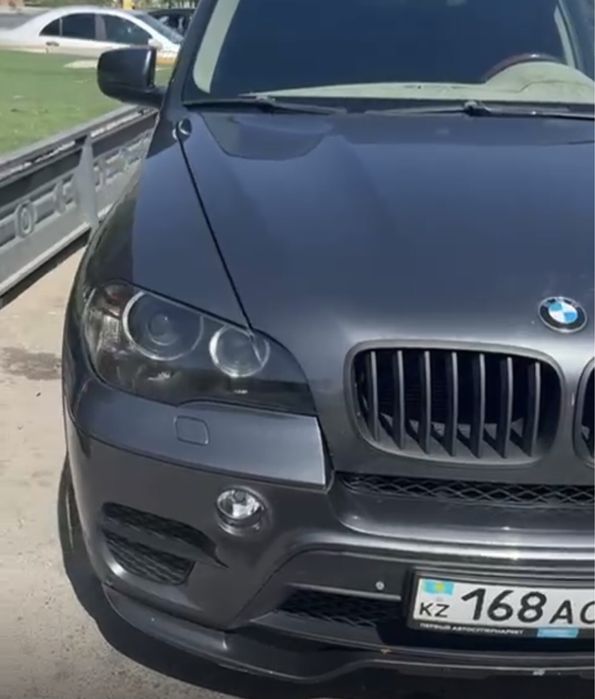 Продам автомобиль срочно