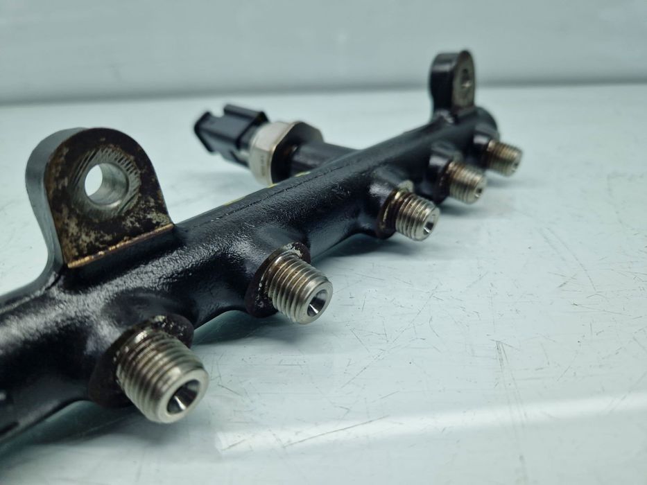 Rampa injectoare PEUGEOT 5008 [Fabr 2009-2017] 9674300080-04 2.0 TDCI