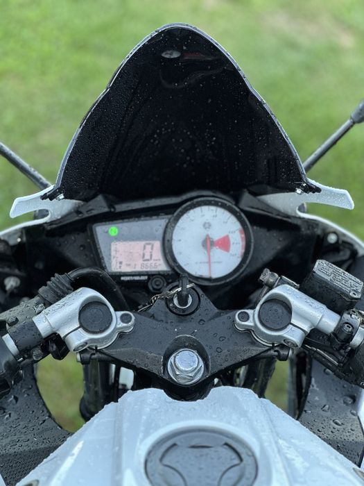 Yamaha yzf125r (nu ktm ,nu honda)