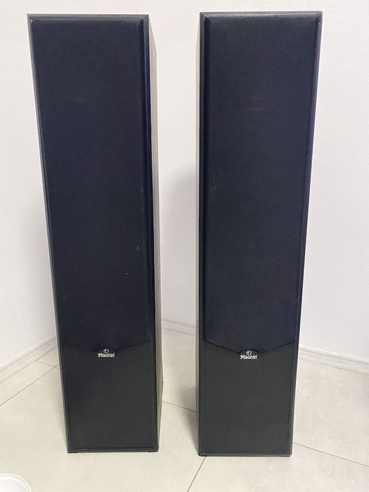 Vand boxe MAGNAT in stare perfecta de dunctionare