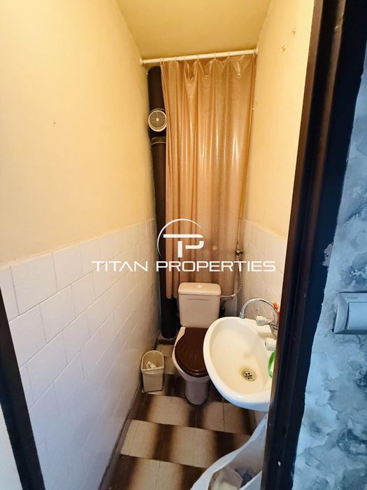 Продава се Тристаен апартамент в Пловдив, Южен - 105 кв.м за 1620 €/кв.м - Снимка #7