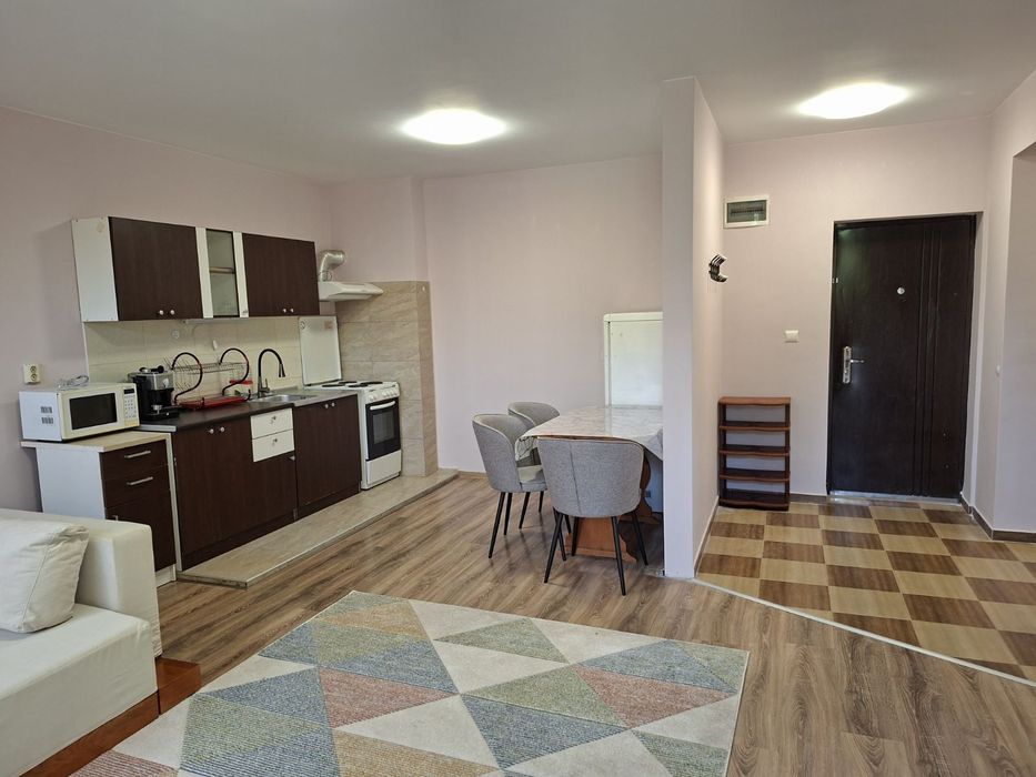 Дава се под наем Двустаен апартамент в Благоевград, Освобождение - 62 кв.м за 306 € - Снимка #7