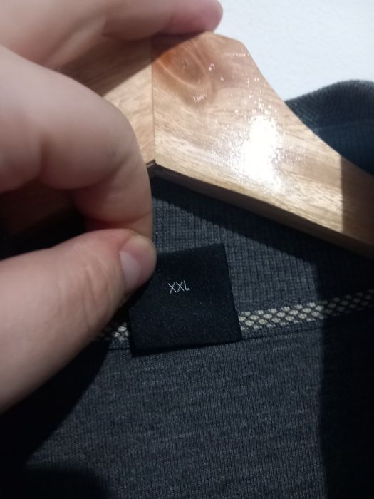 Hugo Boss XXL bluza barbati autentica