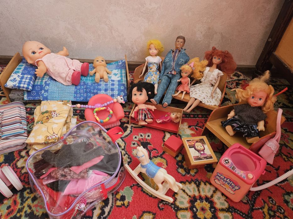 Большой пакет игрушек для девочки