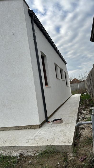 Jgheaburi si burlane din aluminiu,dintr-o singura bucata.