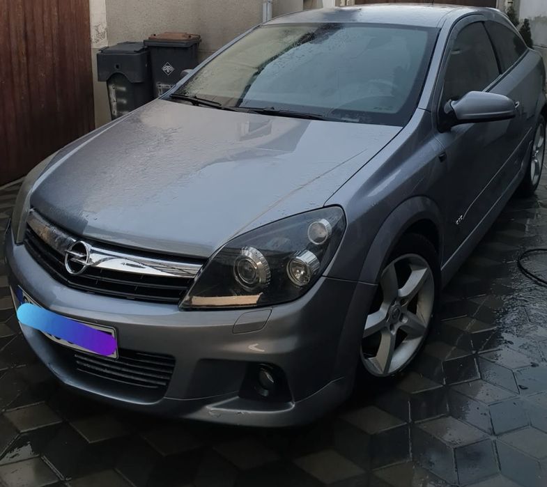 Opel Astra H GTC 1.9 150 de cai