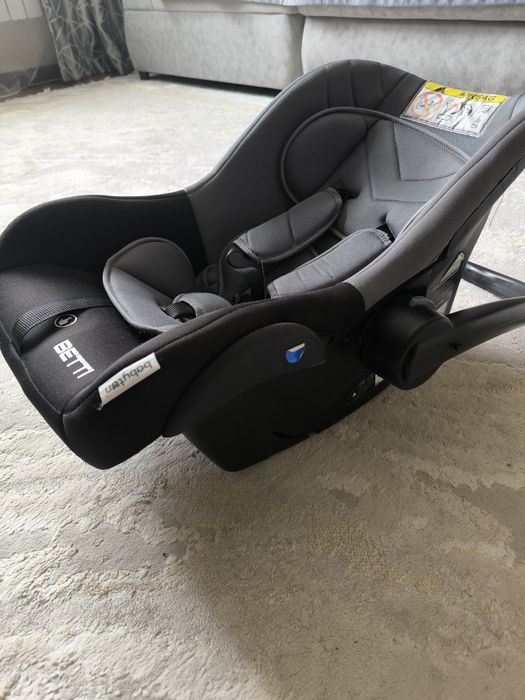 Продам автолюльку атокресло с 0 мес