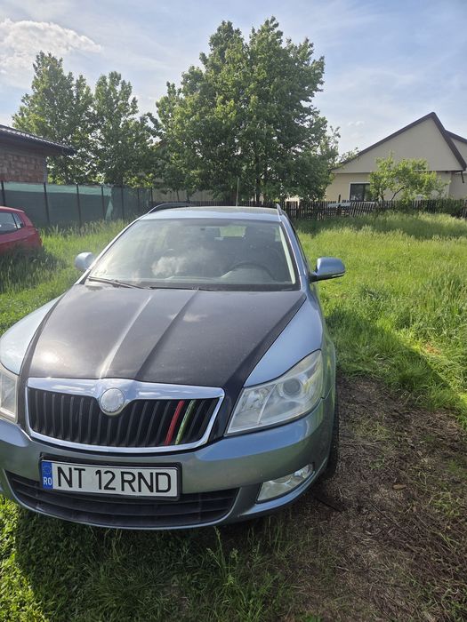 SKODA Octavia 2010 — imagine 3