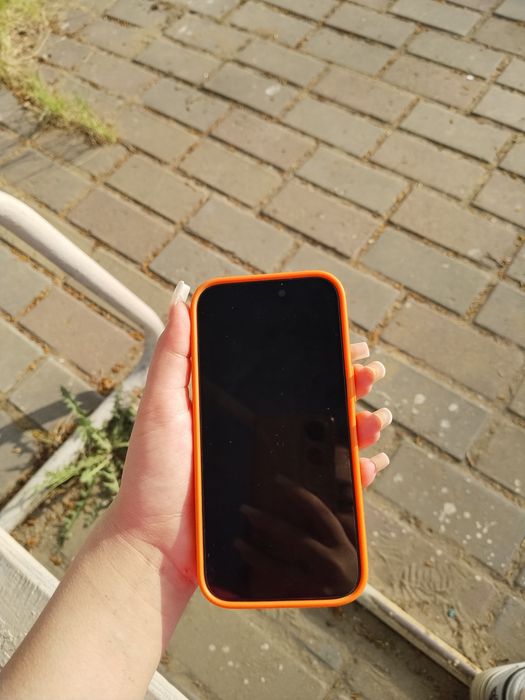 Айфон 15 в хорошем состояний