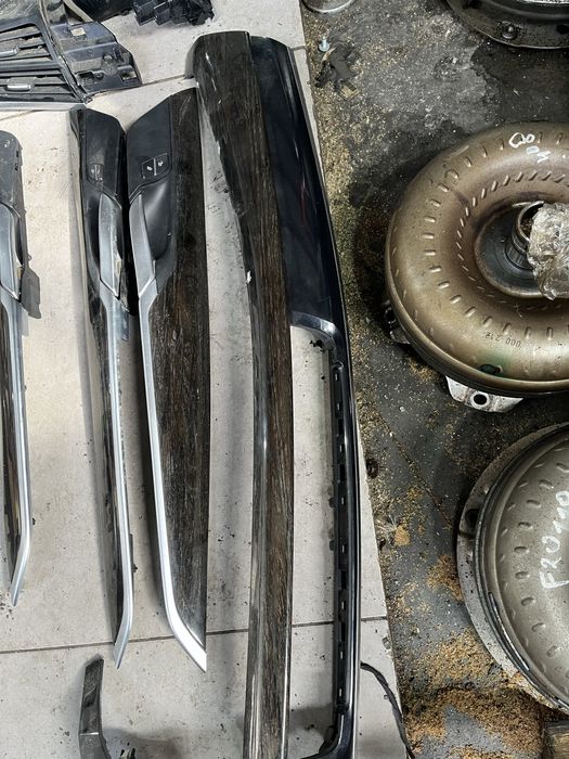 Интериорни лайстни бмв х6 ф16 ( interiorni laistni bmw x6 f16 )