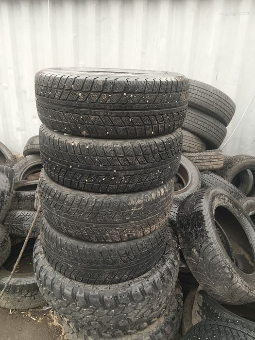 Продам шины 215/65/16