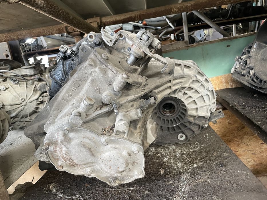 Скоростна кутия за фиат пунто / fiat punto 1.8 d