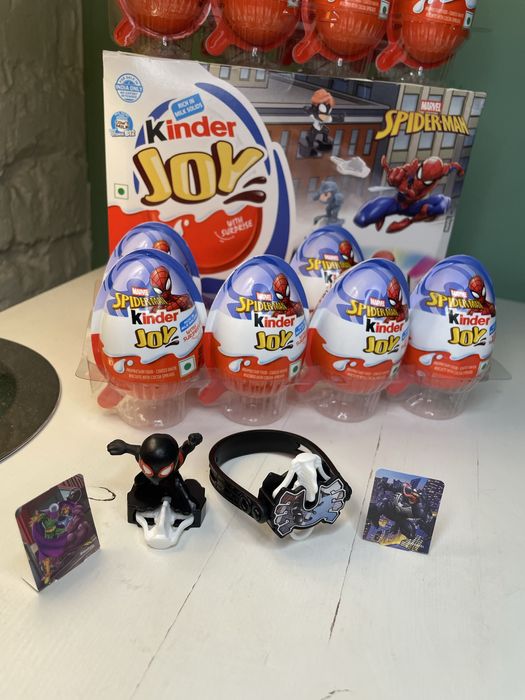 Kinder Joy Spiderman Человек-паук Ferrero