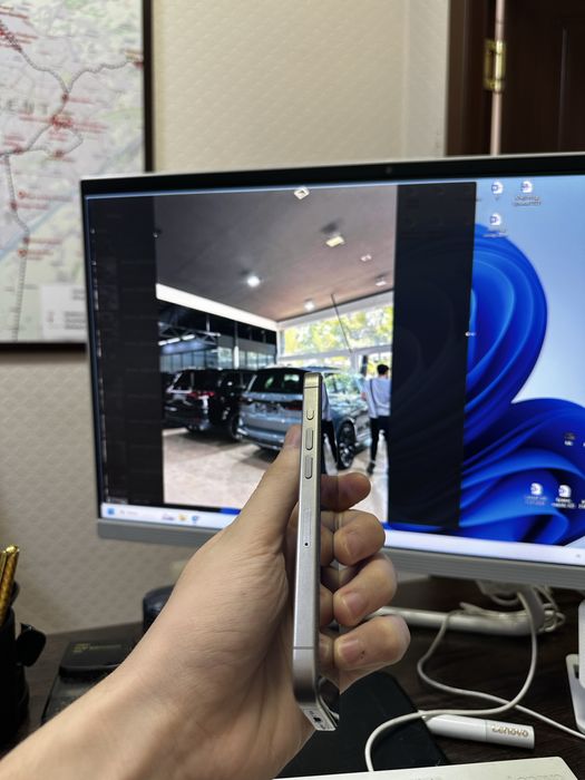 IPhone 15 pro 128 GB