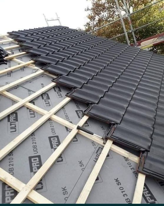 Executăm : Acoperișuri și Mansardari sistem complet terase foișoare 
-