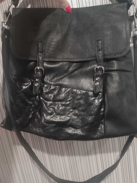 Дамска черна чанта tendenz