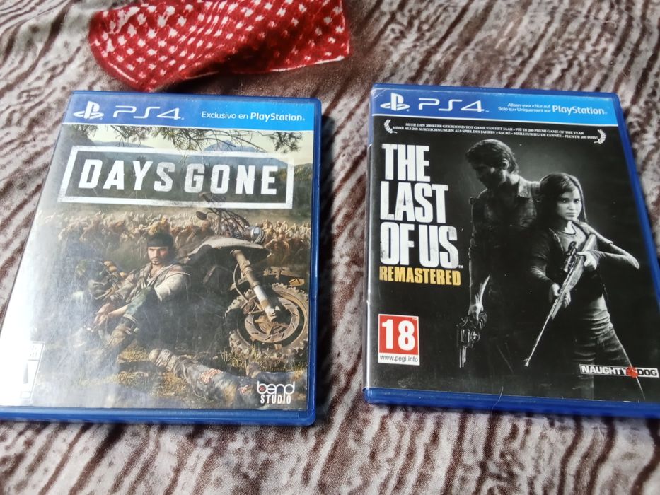 PlayStation 4 și 12 jocuri