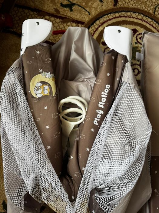 Продам детский игровой манеж