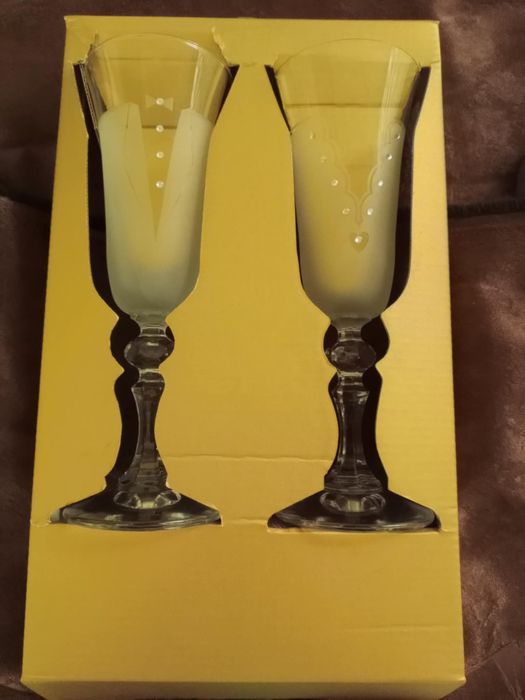 Pahare pentru miri , nunta