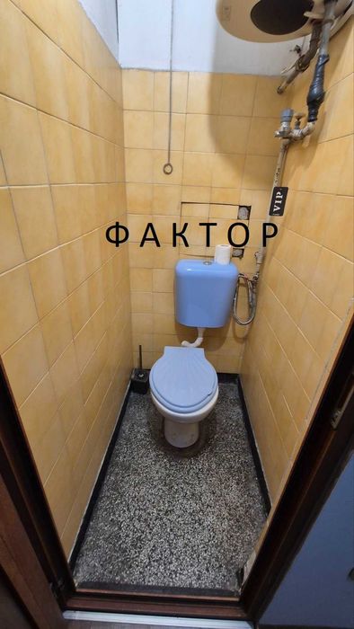 Продава се Двустаен апартамент в Пловдив, Христо Смирненски - 70 кв.м за 1258 €/кв.м - Снимка #14