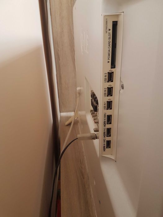 Телевизор LG Smart tv 42inch