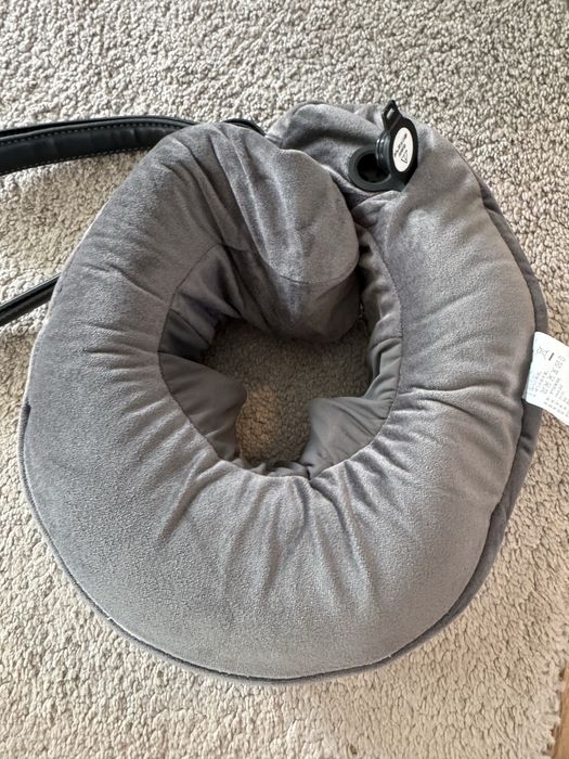 NOU Aparat de masaj pentru gat, Breo iNeck Air, tip perna, 2 programe