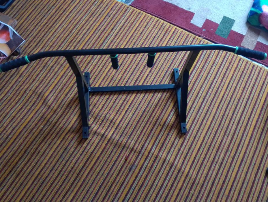 Продаю домашний турник обсалютно новый