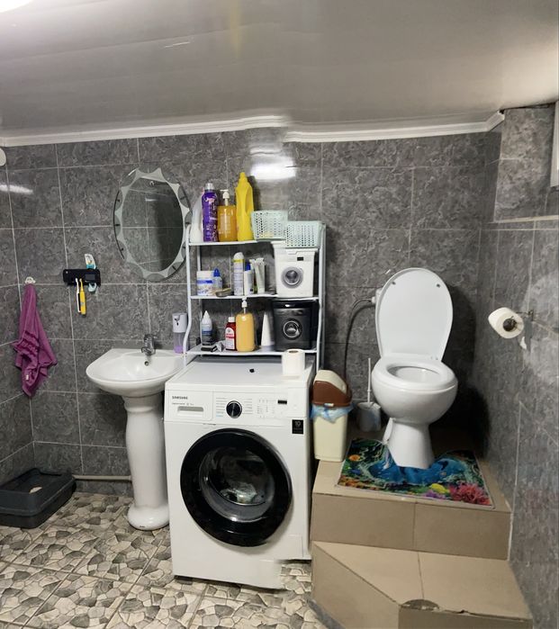 Продам дом в есике