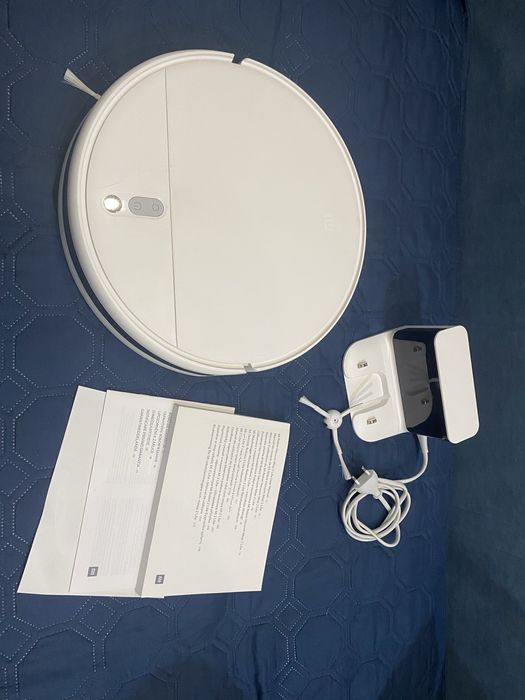 Продам робот пылесос в отличном состоянии