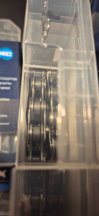 Lanț bicicletă KMC X101 - Singlespeed / BMX / Fixed Gear