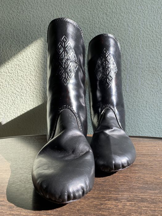 Мәсі. Маси. Масі. Ичиги. Сапоги.