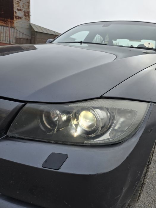 Dezmembrez bmw e90 320d